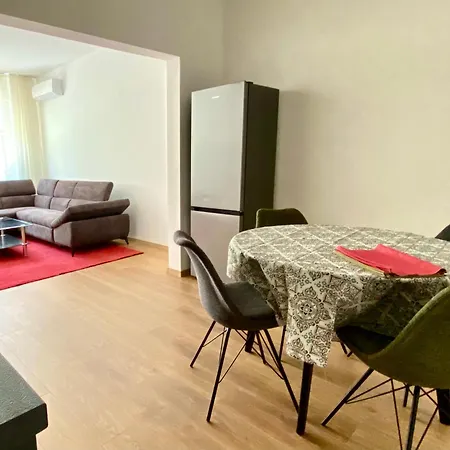Apartment удобен в центъра на Sofia
